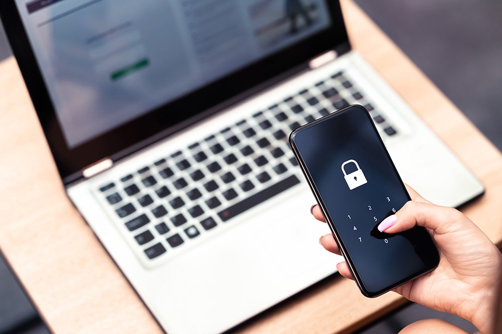 The 13 Most Common Security Mistakes on Mobile Phones